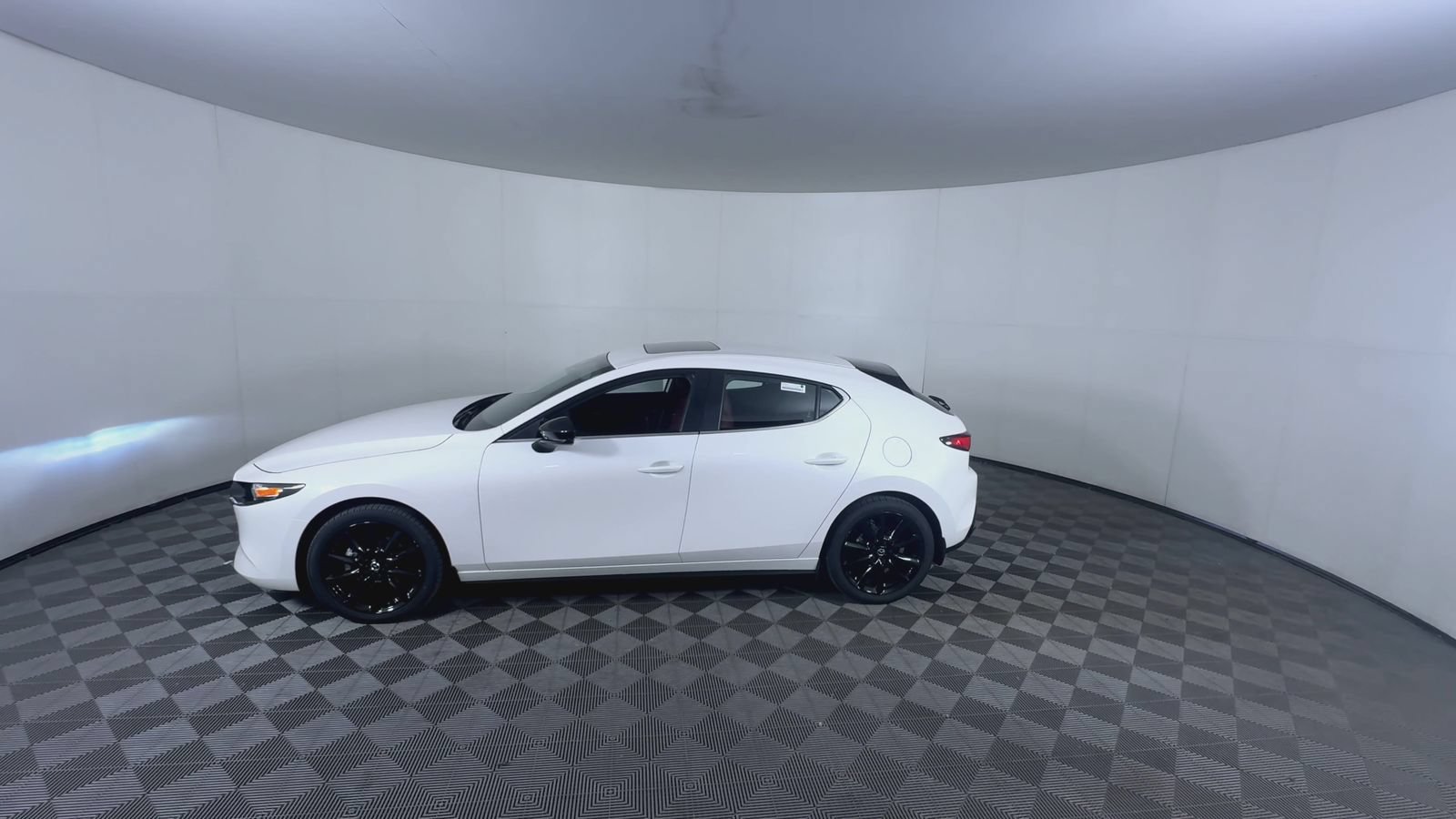 New 2026 Snowflake White Pearl Mazda 2.5 S Carbon Edition image 4