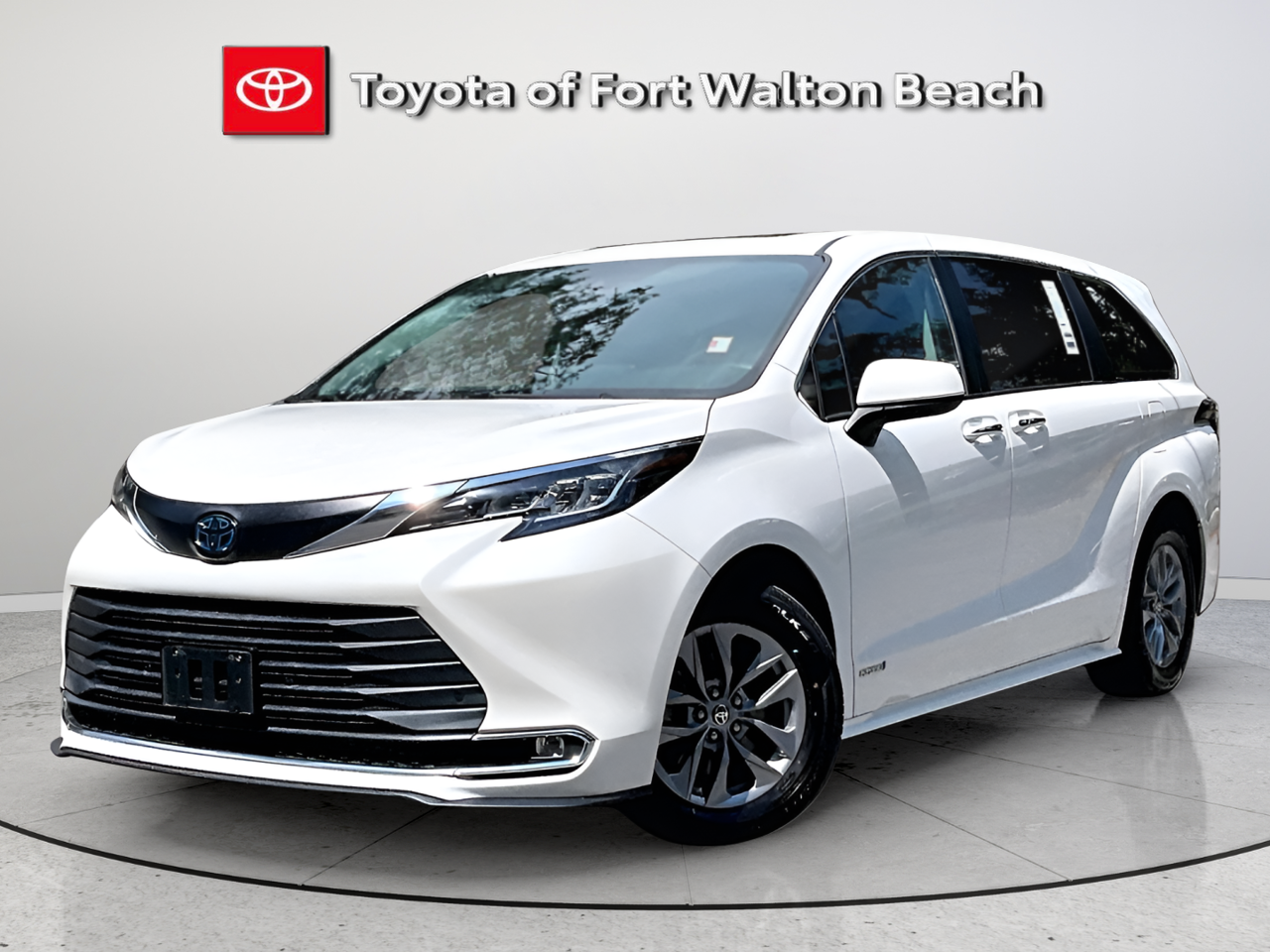 2021 Toyota Sienna XLE