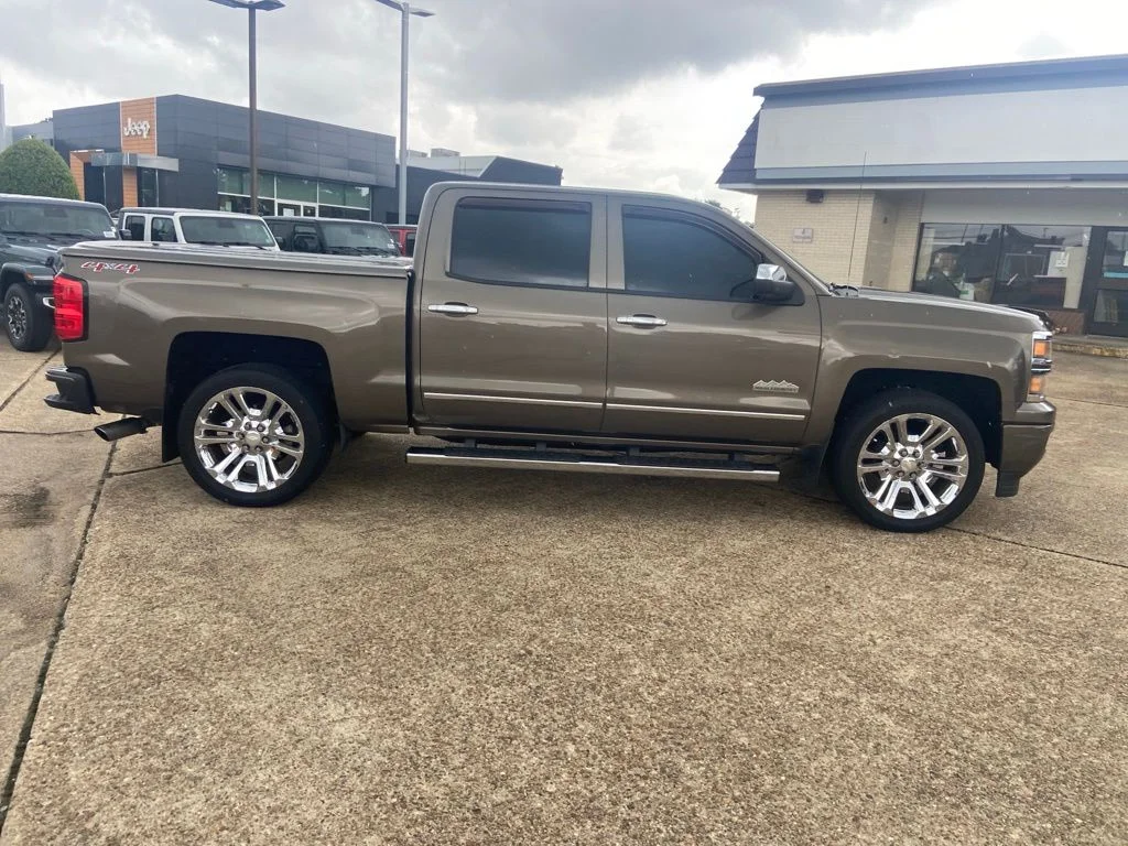 Used 2014 Brown Chevrolet High Country image 10