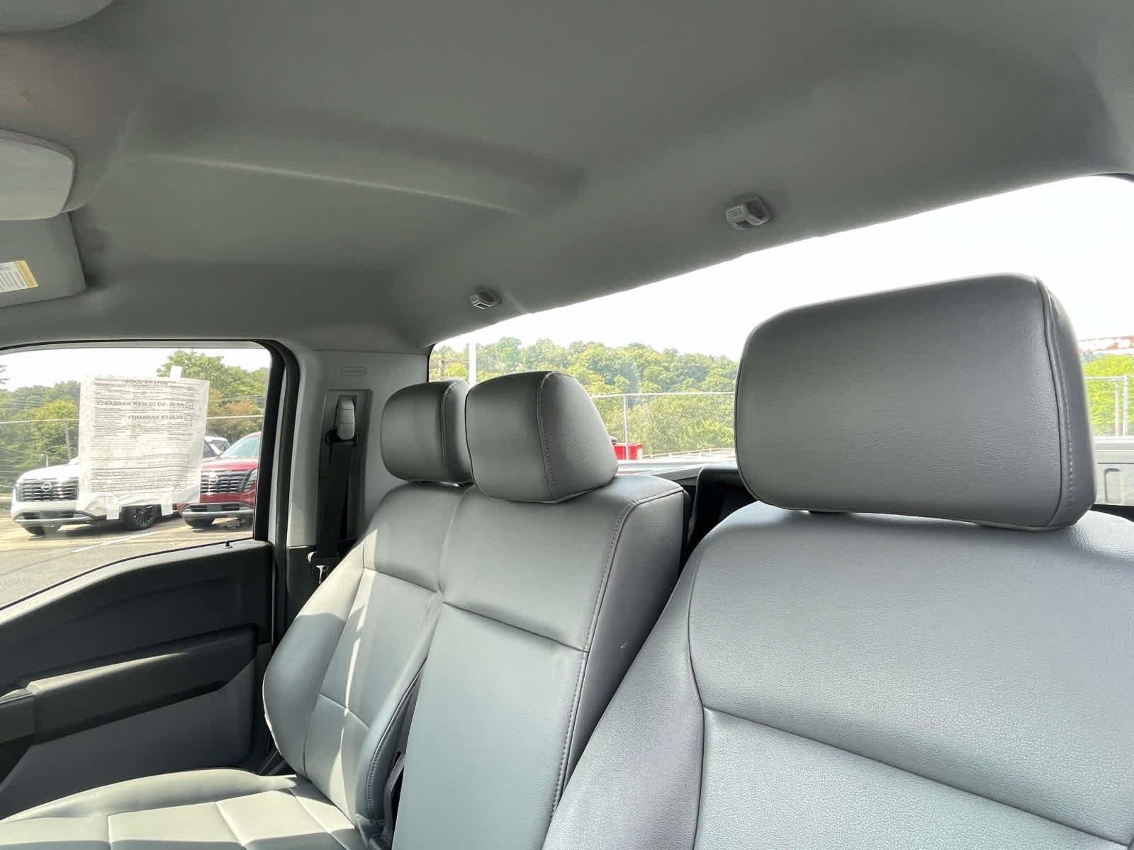 Used 2023 Oxford White Ford XL image 20