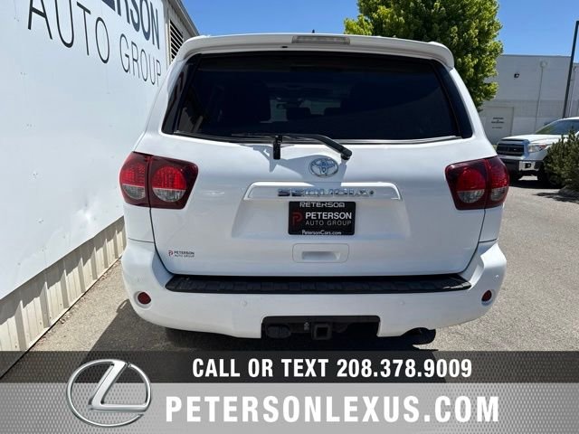 Used 2018 White Toyota SR5 image 5