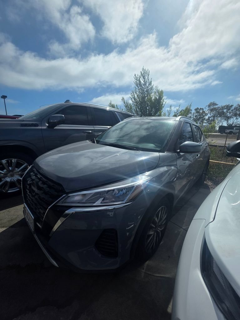 2023 Nissan Kicks SV