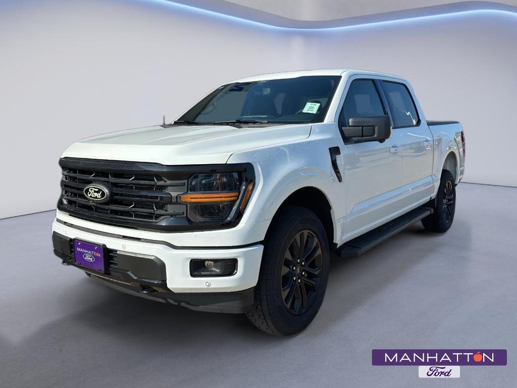 New 2026 Oxford White Ford XLT image 1