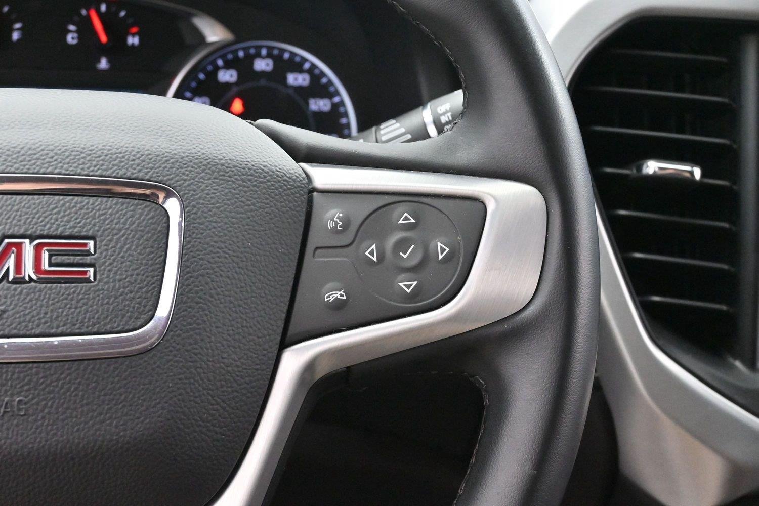 Used 2023 WHITE FROST TRICOAT GMC SLT image 16