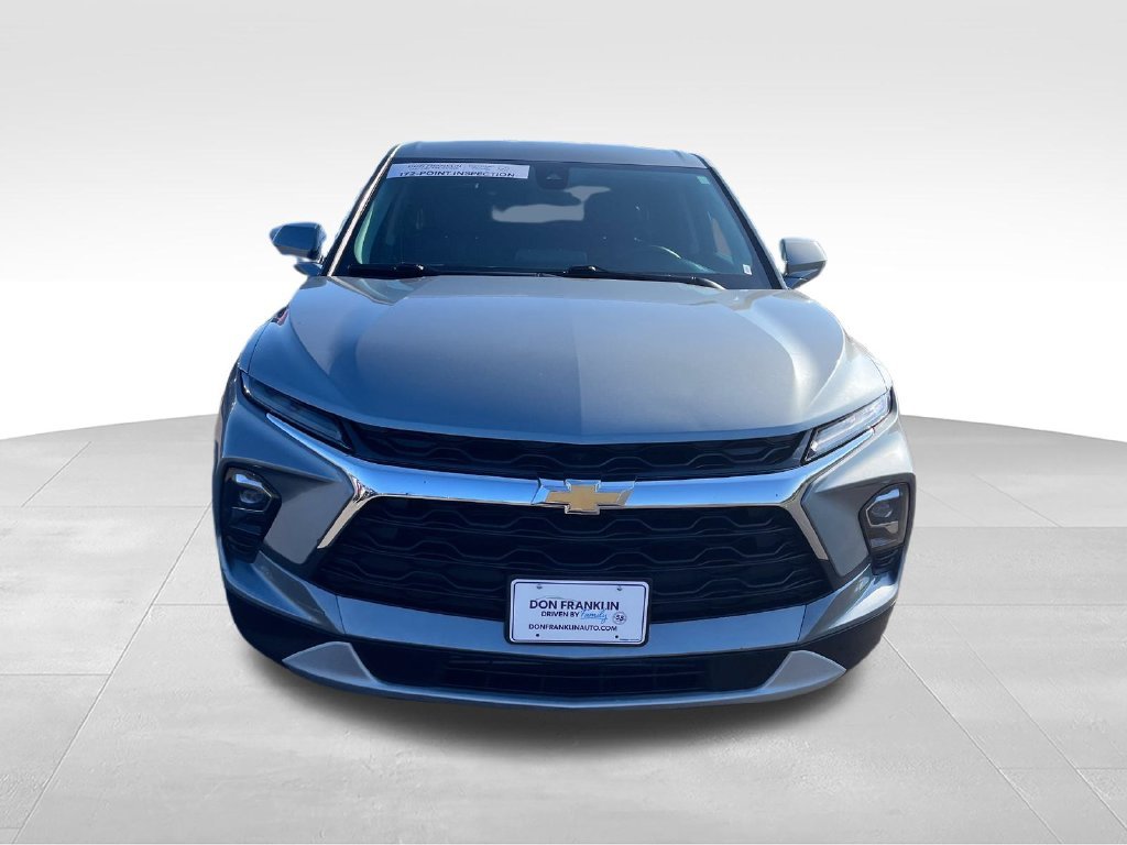 Used 2025 Gray Chevrolet LT image 8