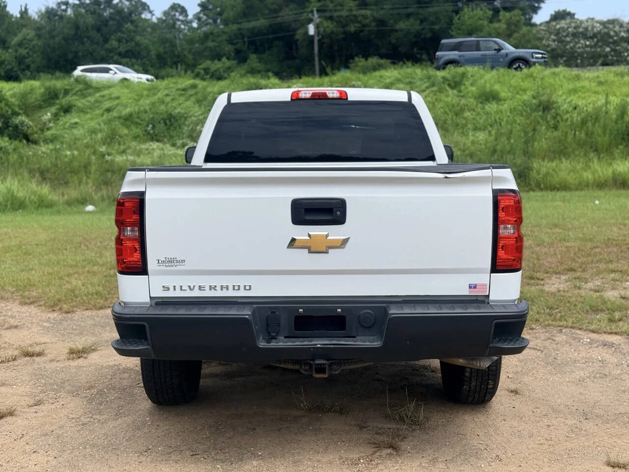 Used 2017 White Chevrolet Work Truck 4x2 4dr Double Cab 6.5 ft. SB image 4