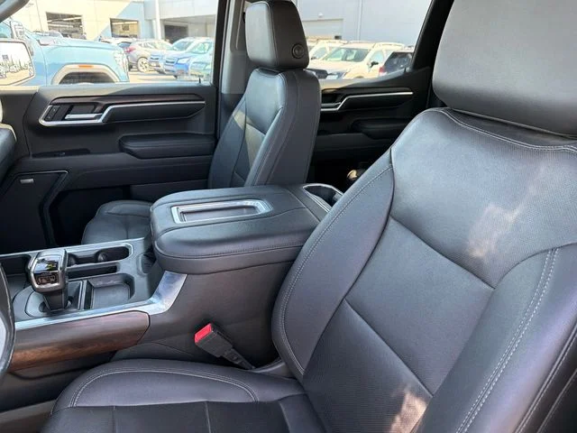 Used 2022 Silver GMC SLT image 20