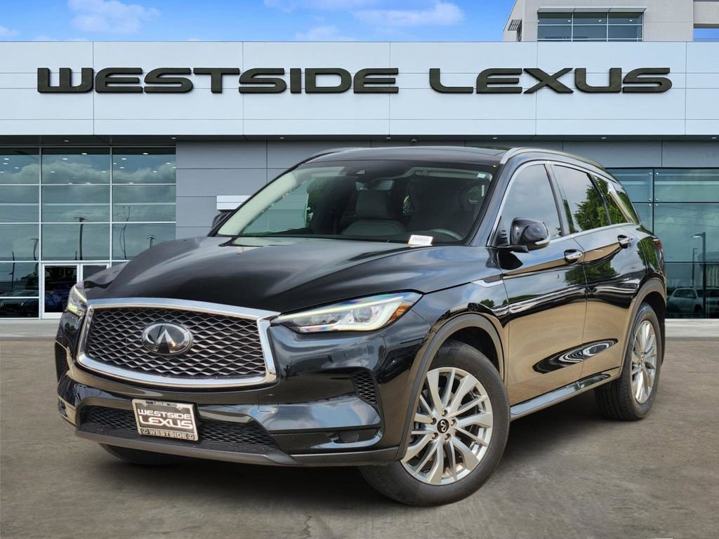 2023 INFINITI QX50 Luxe