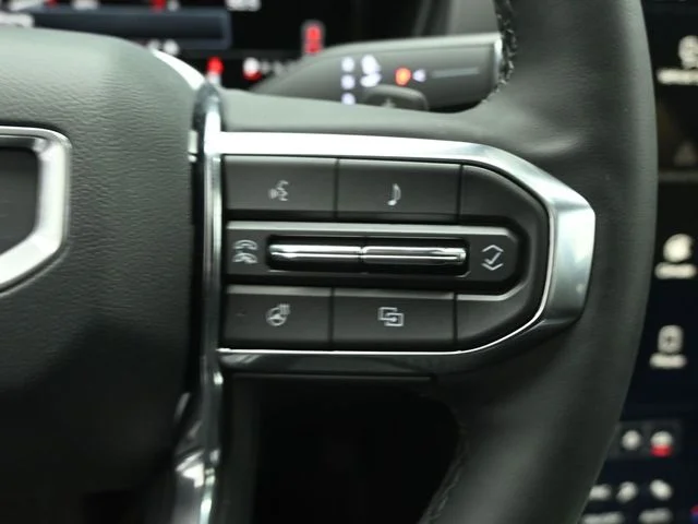 Used 2026 Gray GMC Elevation image 17