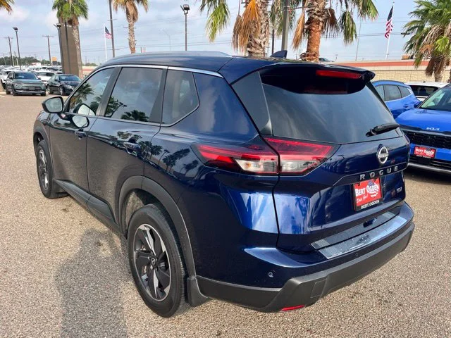 Used 2024 Blue Nissan SV image 4