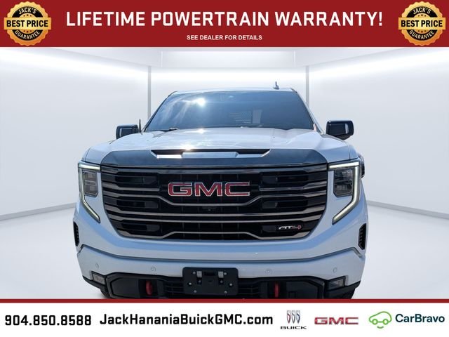 Used 2024 White GMC AT4 image 8