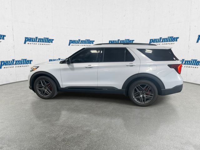 New 2026 Space White Metallic Ford ST image 7
