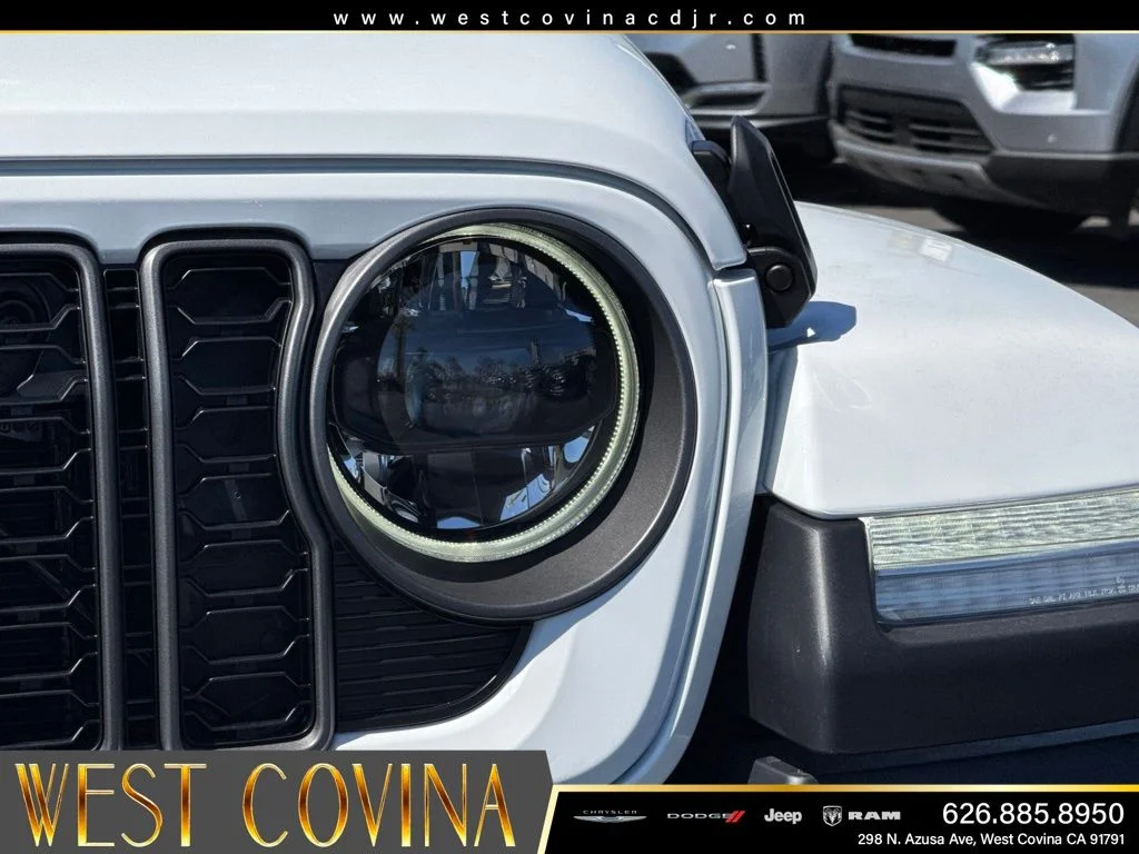 New 2026 Bright White Clearcoat Jeep  image 14