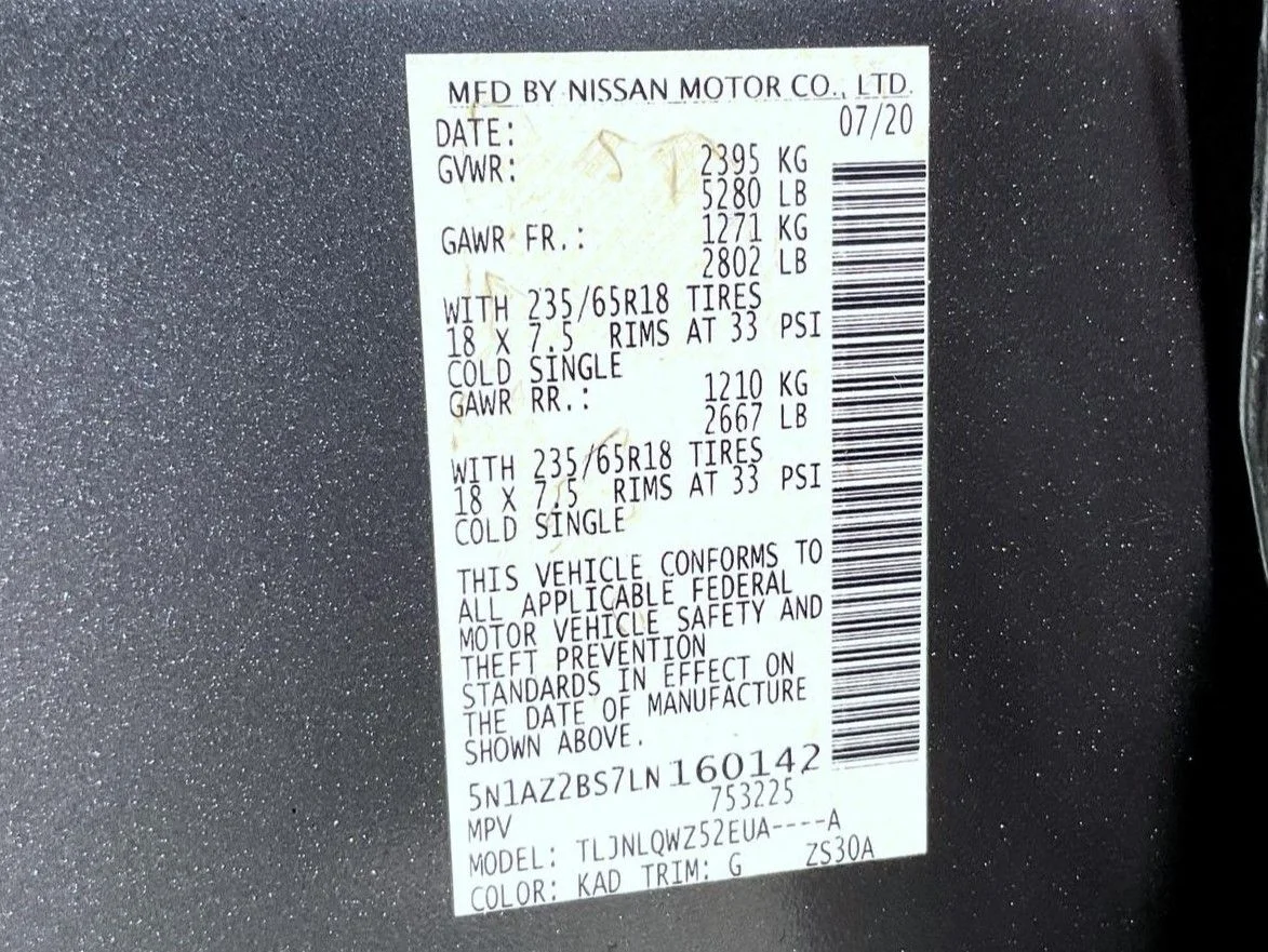Used 2020 Gray Nissan SV image 26