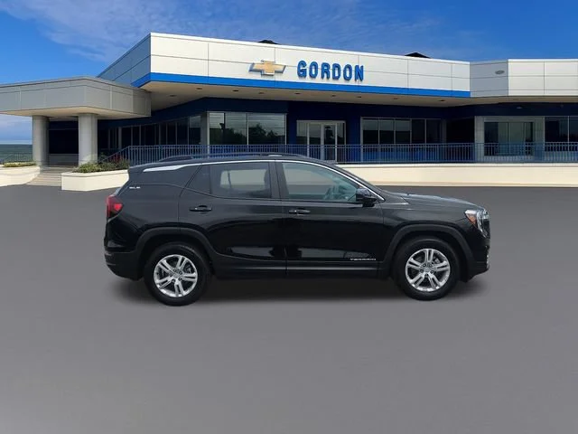 Used 2023 Ebony Twilight Metallic GMC SLE image 7