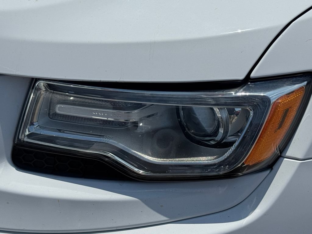 Used 2014 White Jeep Limited image 14