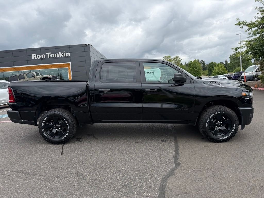 New 2026 Diamond Black Crystal Pearl-Coat Exterior Paint RAM Warlock image 8