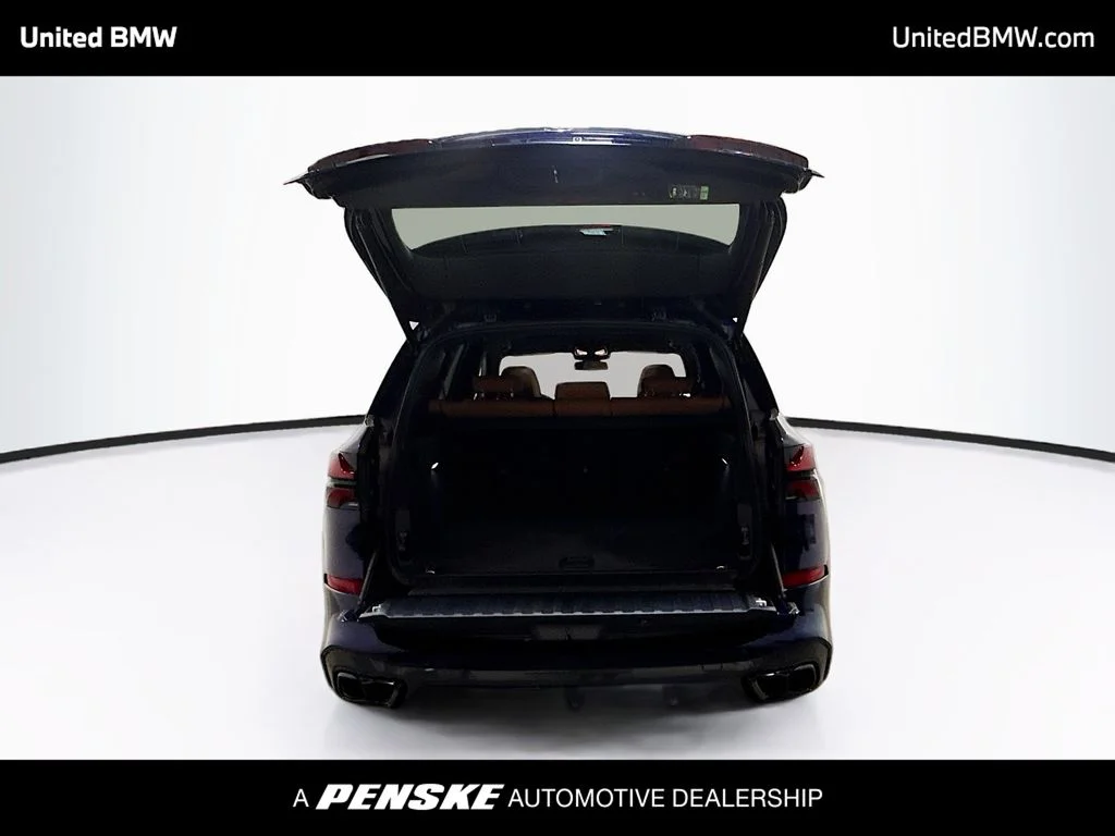 New 2026 Tanzanite Blue II Metallic BMW M60i image 14