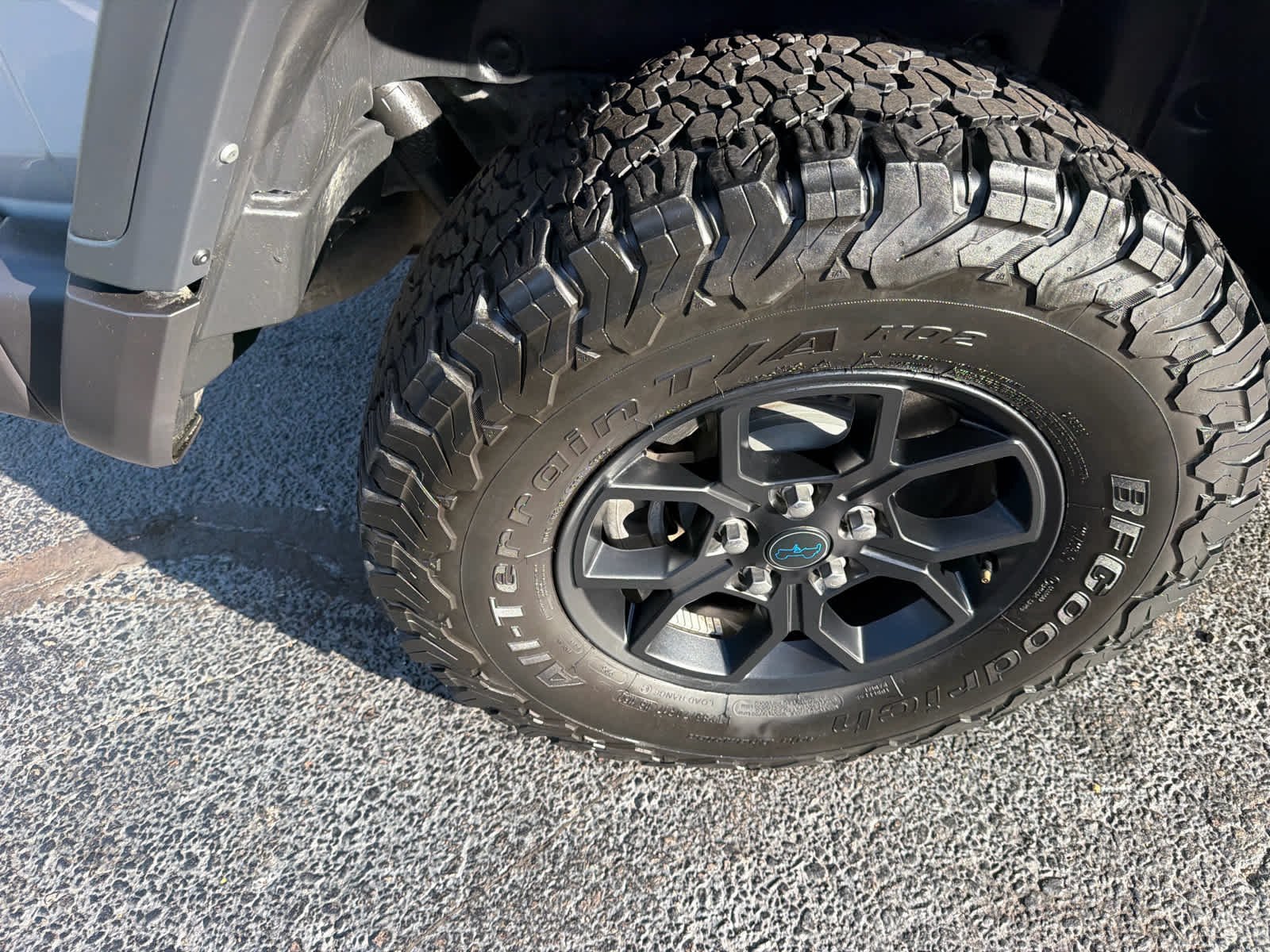 Used 2024 Silver Zynith Clearcoat Jeep Willys image 20