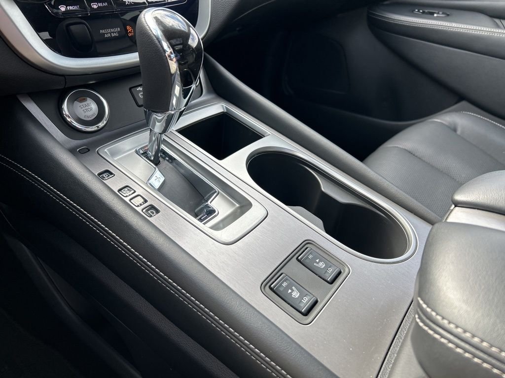 Used 2024 Silver Nissan SL image 36