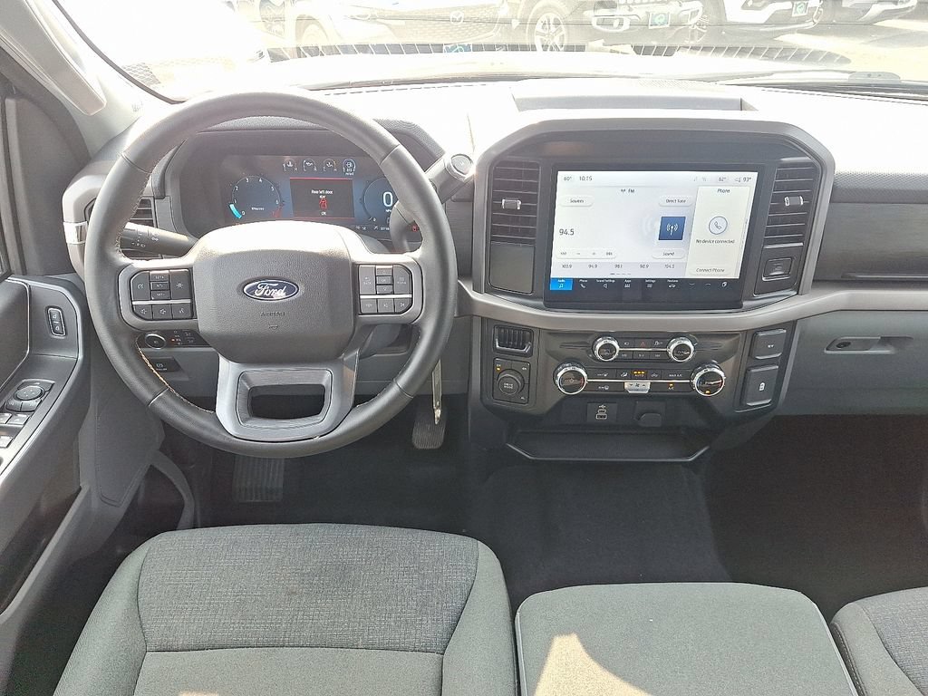 Used 2025 Silver Ford XLT image 12