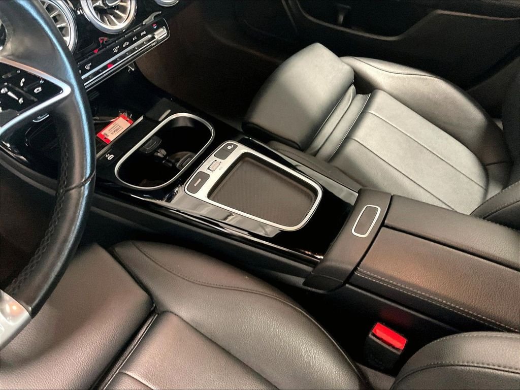 Used 2025 Silver Mercedes-Benz CLA 250 image 20