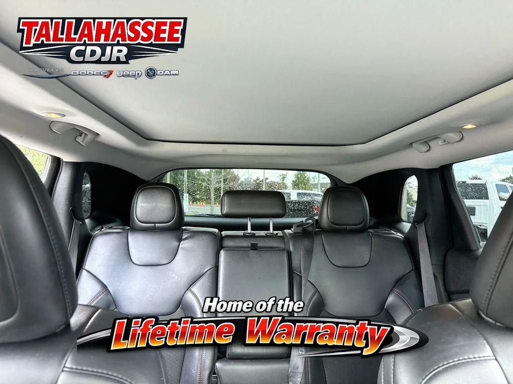 Used 2021 Orange Jeep Trailhawk image 30