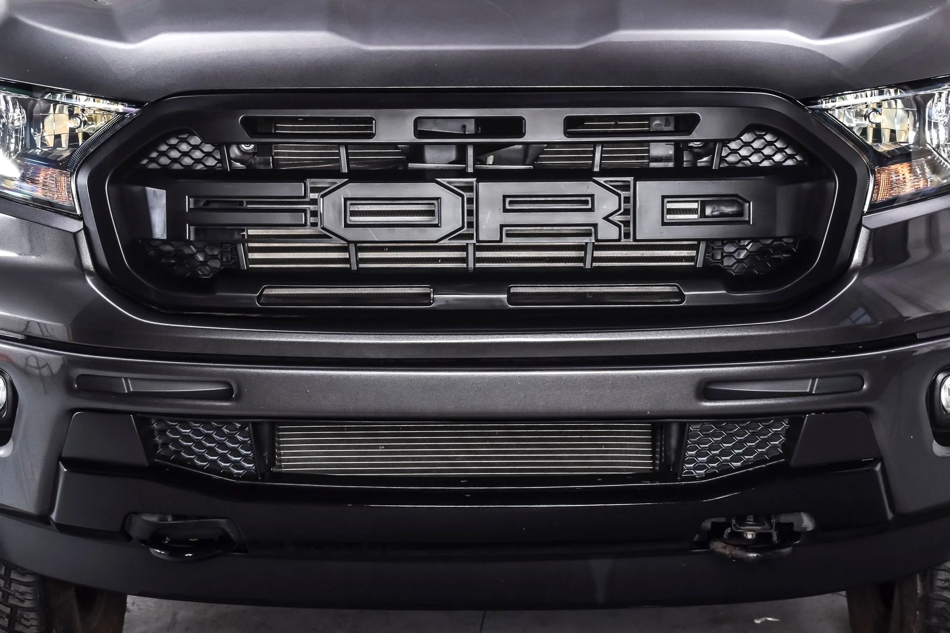Used 2020 Magnetic Ford XLT image 9