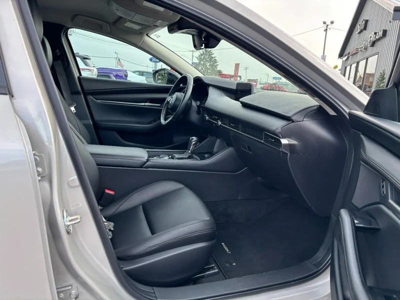 Used 2025 Platinum Quartz Metallic Mazda 2.5 S Select Sport image 9