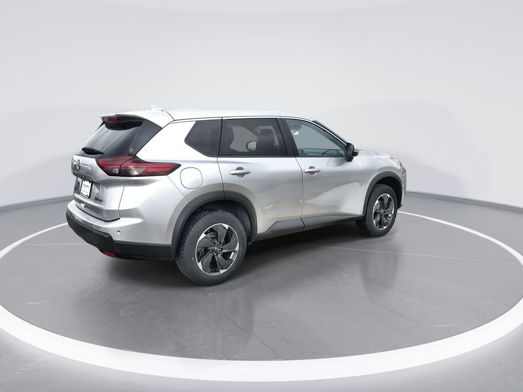 Used 2024 Silver Nissan SV image 8