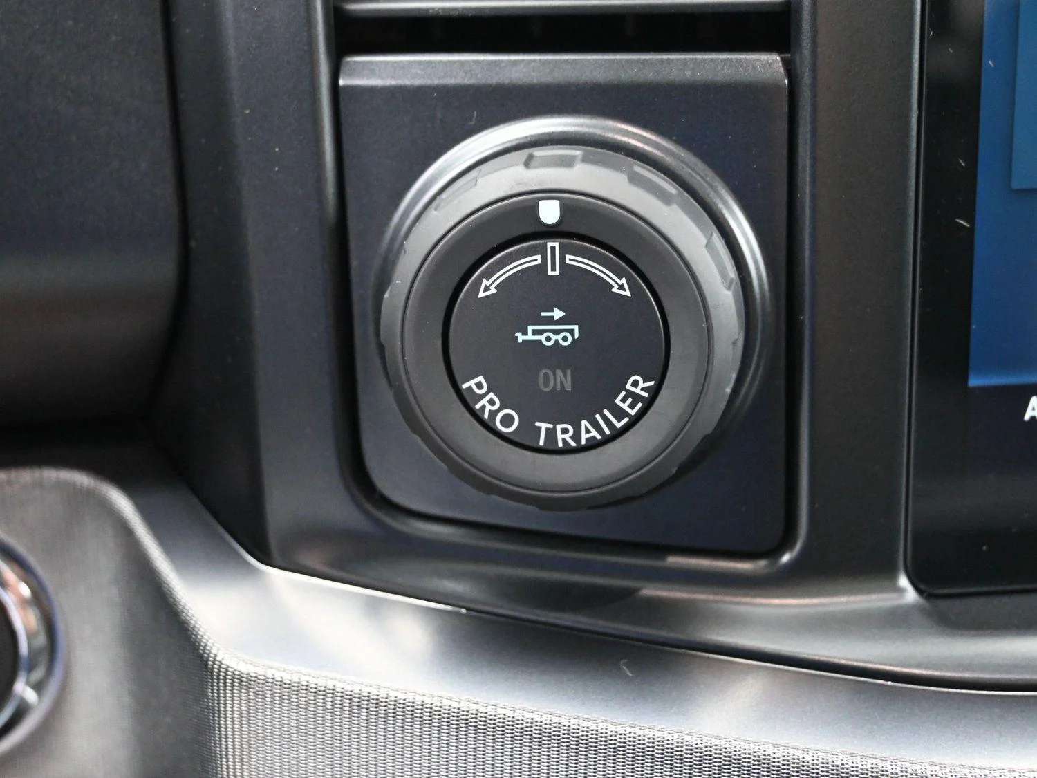 2026 Ford F-250 Super Duty Platinum - Photo 32