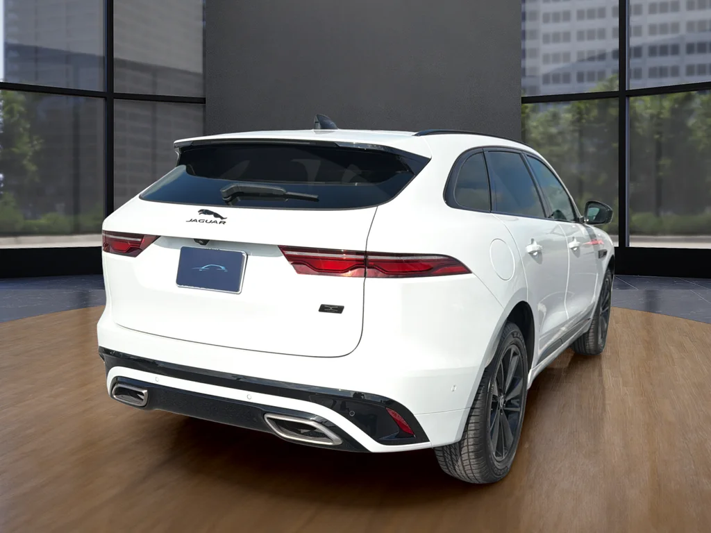 New 2026 White Jaguar P400 R-Dynamic S image 16