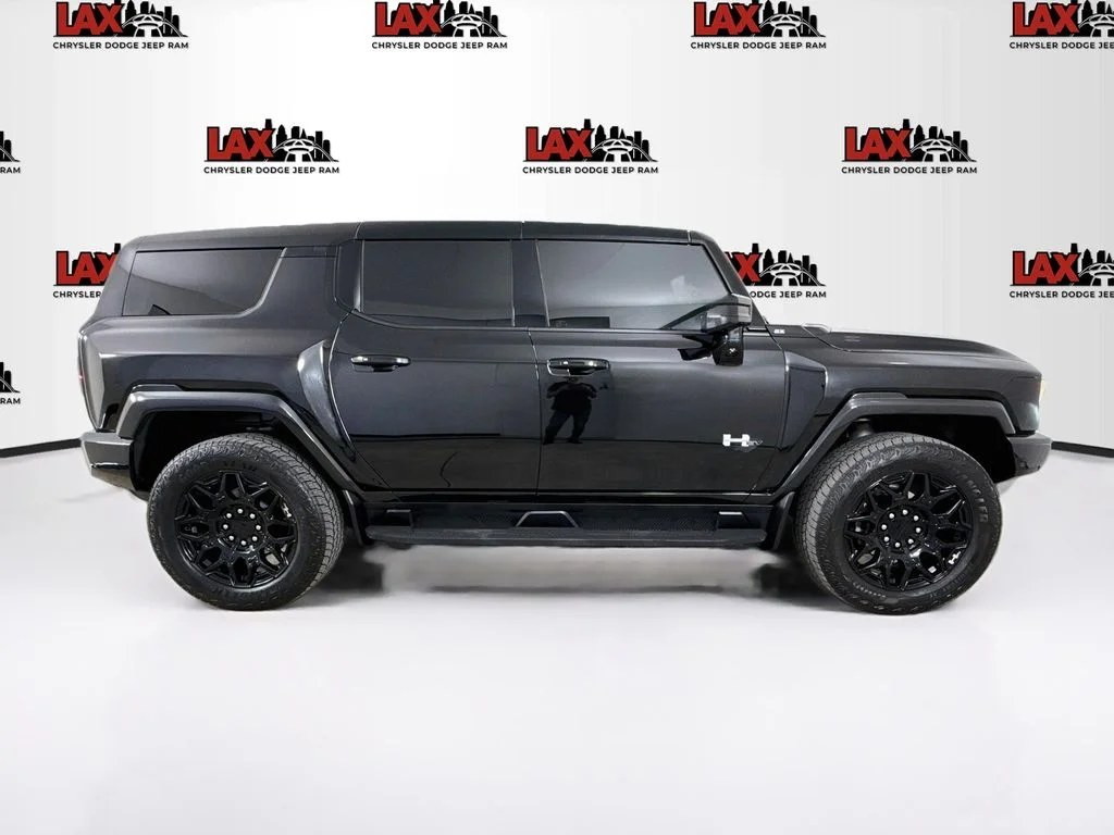 Used 2026 Black GMC 2X image 8