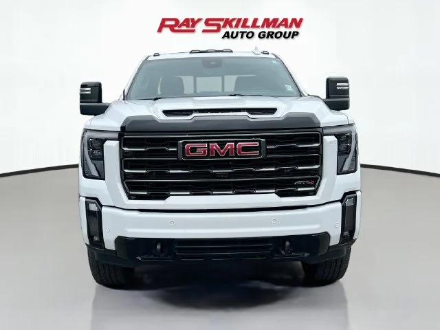 Used 2024 White GMC AT4 image 2