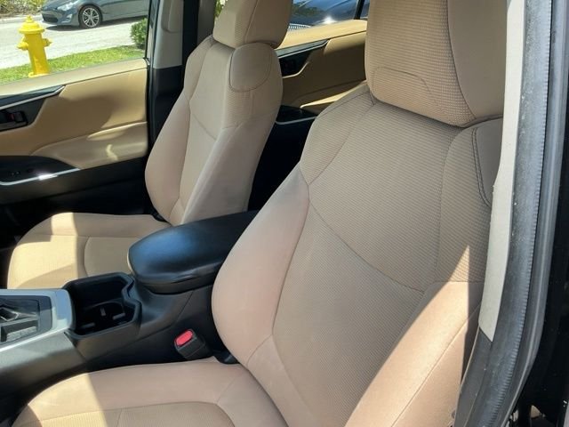 Used 2022 Black Toyota LE image 19