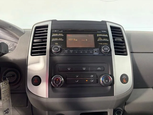 Used 2013 Silver Nissan SV image 16