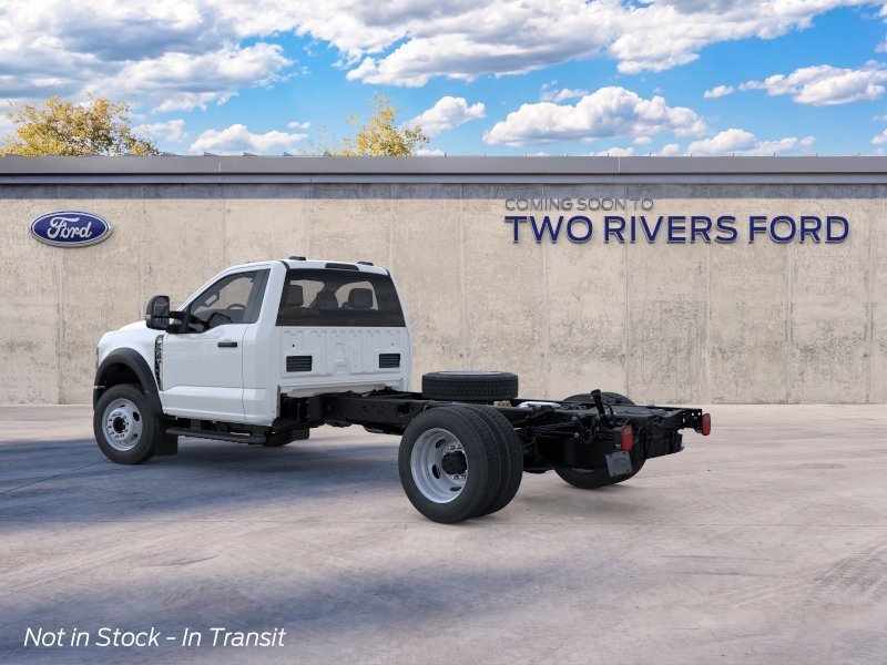 New 2026 Oxford White Ford F-550 image 4