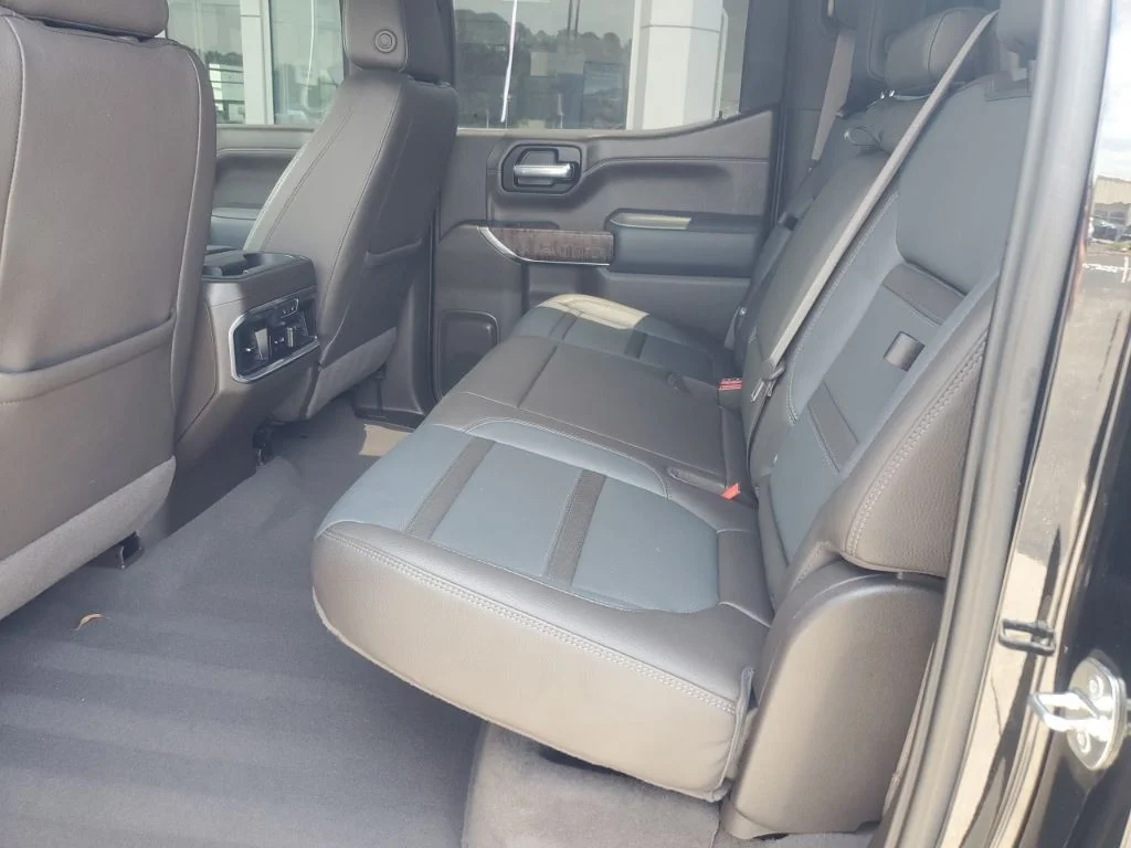 Used 2021 Black GMC Denali image 15