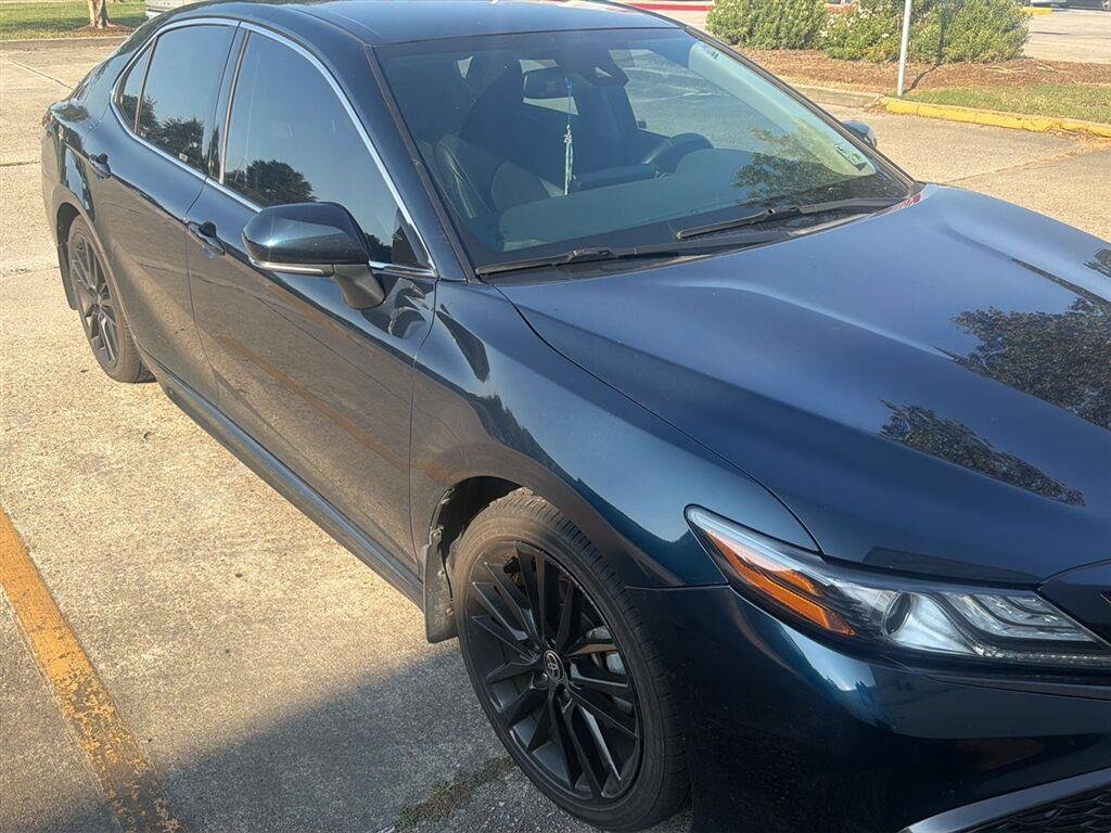 Used 2021 Galactic Aqua Mica Toyota XSE image 2