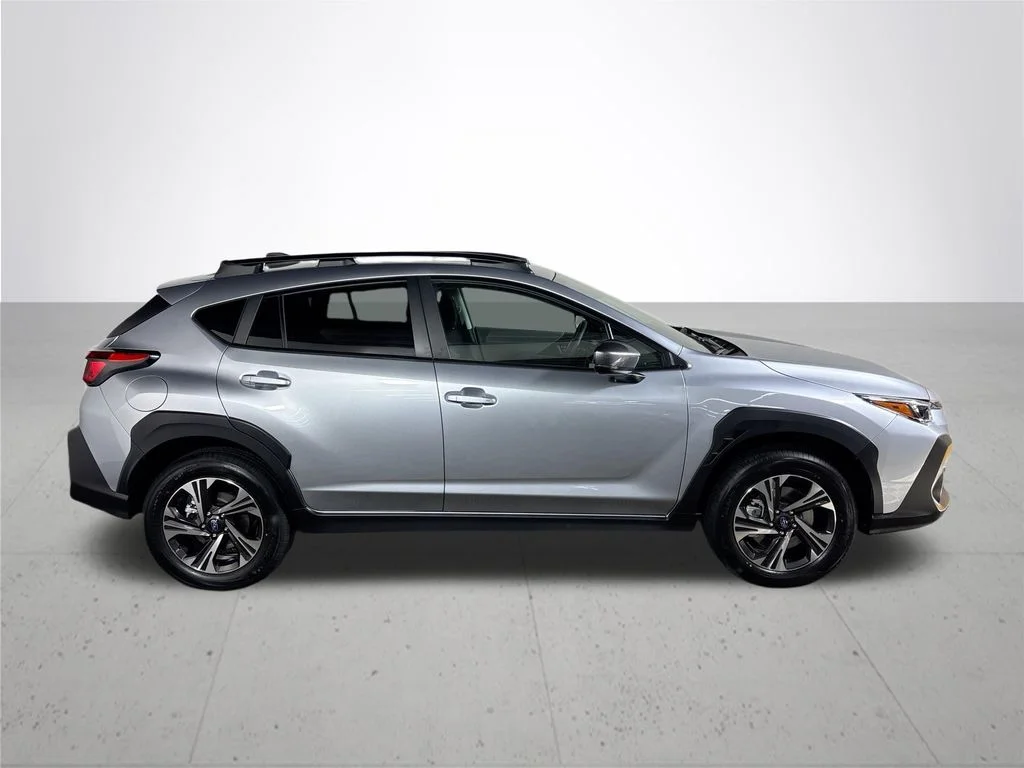 New 2026 ICE SILVER METALLIC Subaru Premium image 5