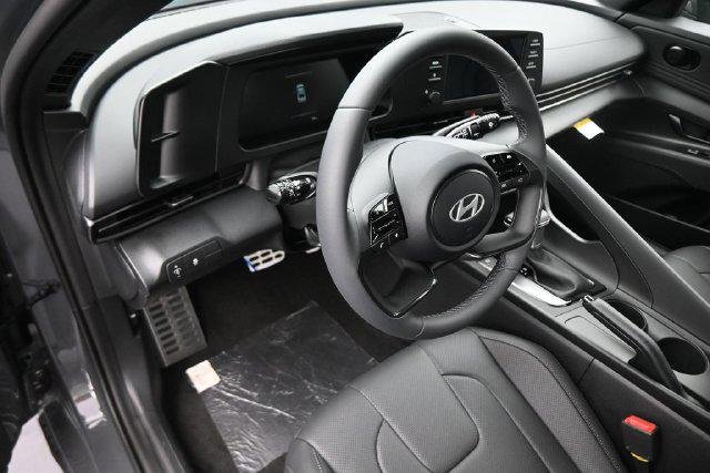 New 2026 Gray Hyundai SEL Sport Plus image 17