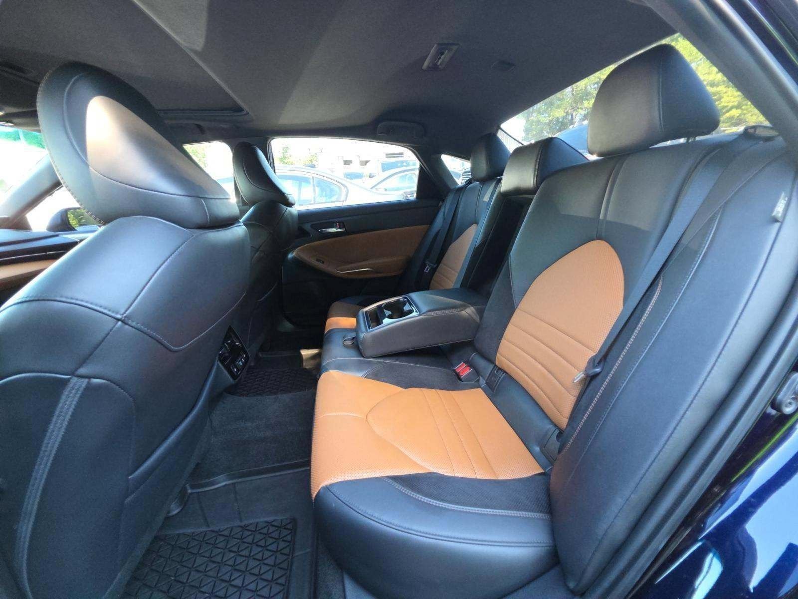 Used 2022 Blueprint Toyota Touring image 9