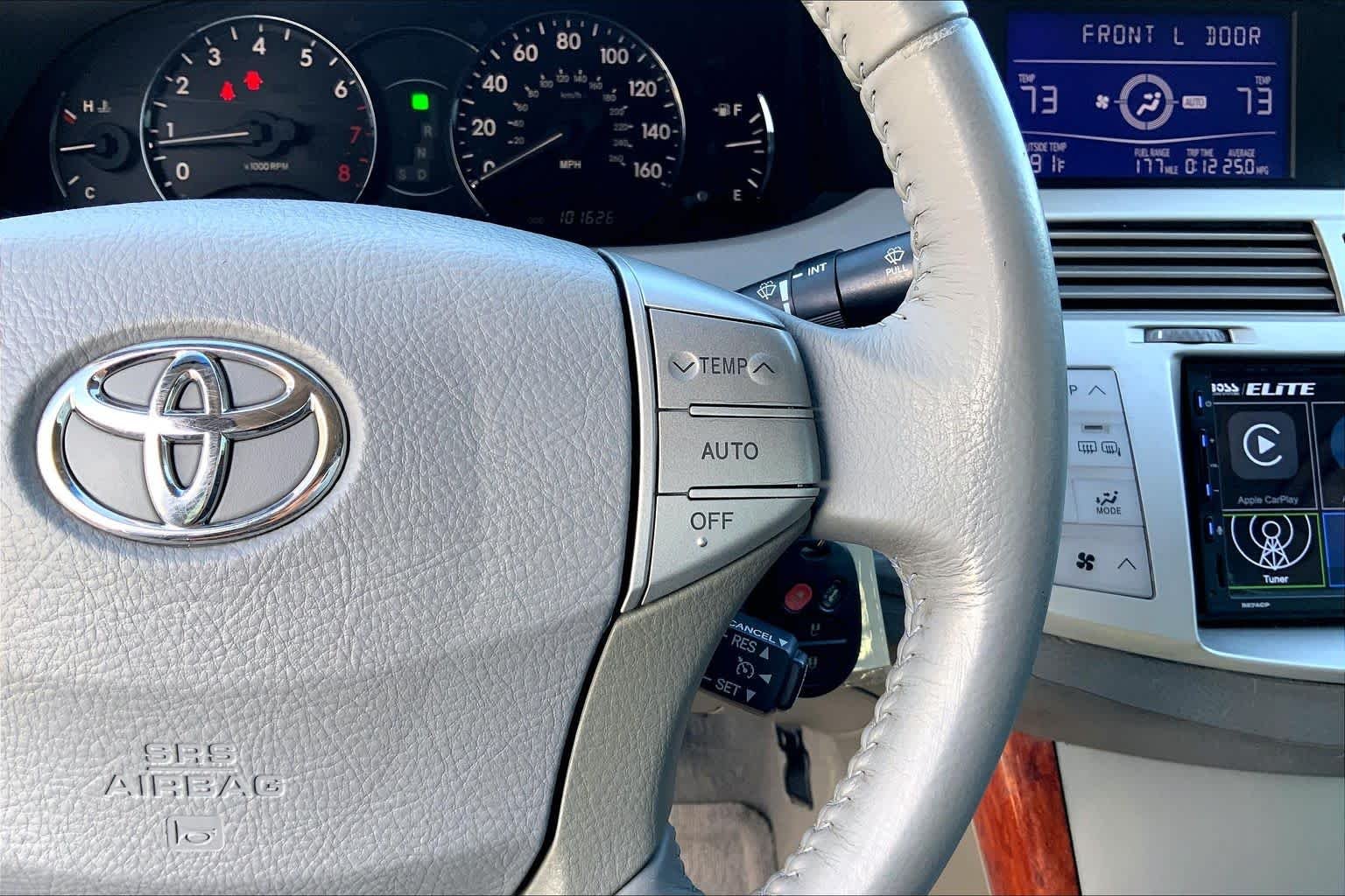 Used 2006 Titanium Metallic Toyota XLS image 21