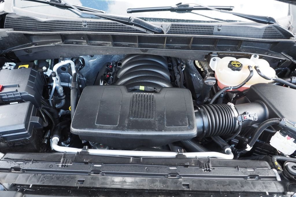 Used 2025 Black GMC SLT image 10
