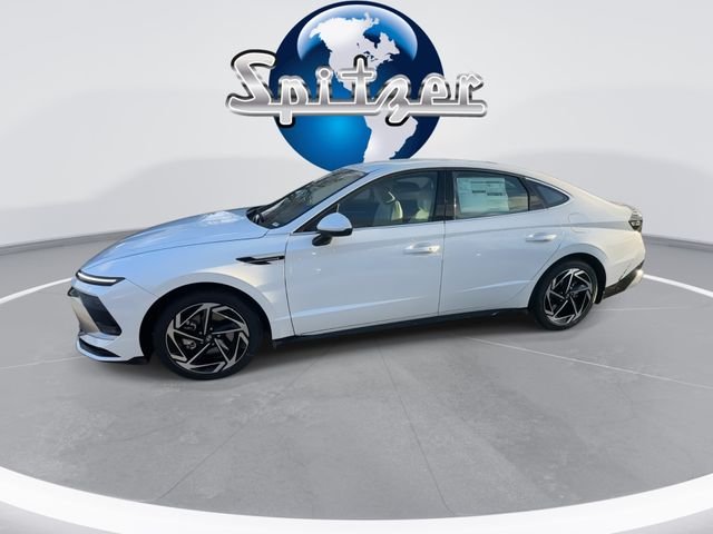 New 2026 White Hyundai SEL Sport image 30