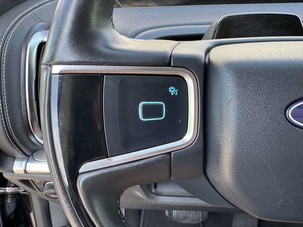 Used 2025 Black Ford Platinum image 12