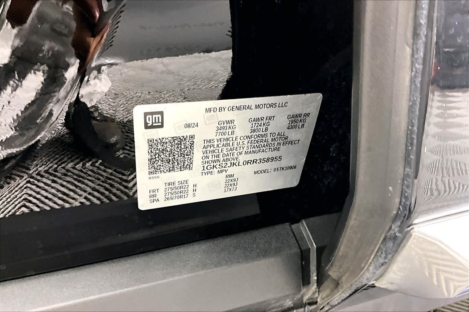 Used 2024 Onyx Black GMC Denali image 30