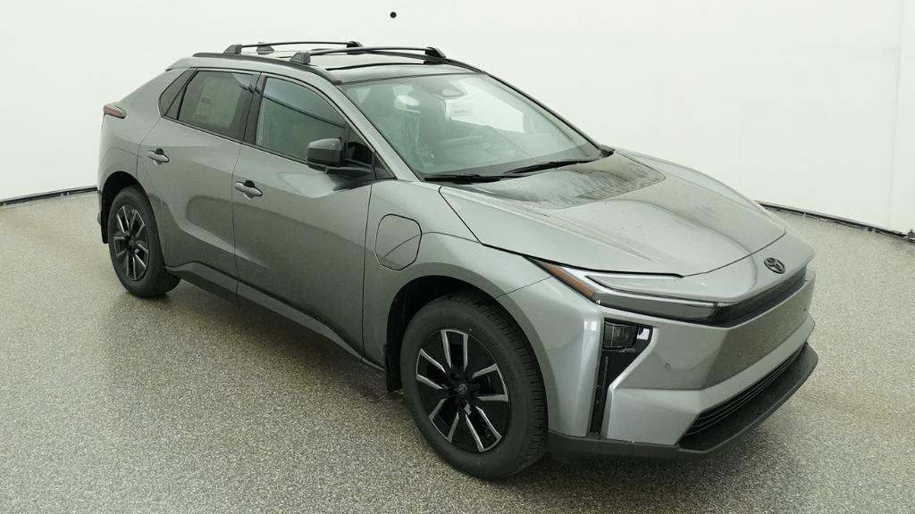 New 2026 Heavy Metal Toyota XLE image 15