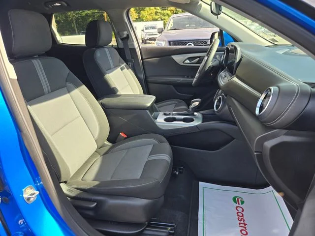 Used 2025 Blue Chevrolet LT image 21
