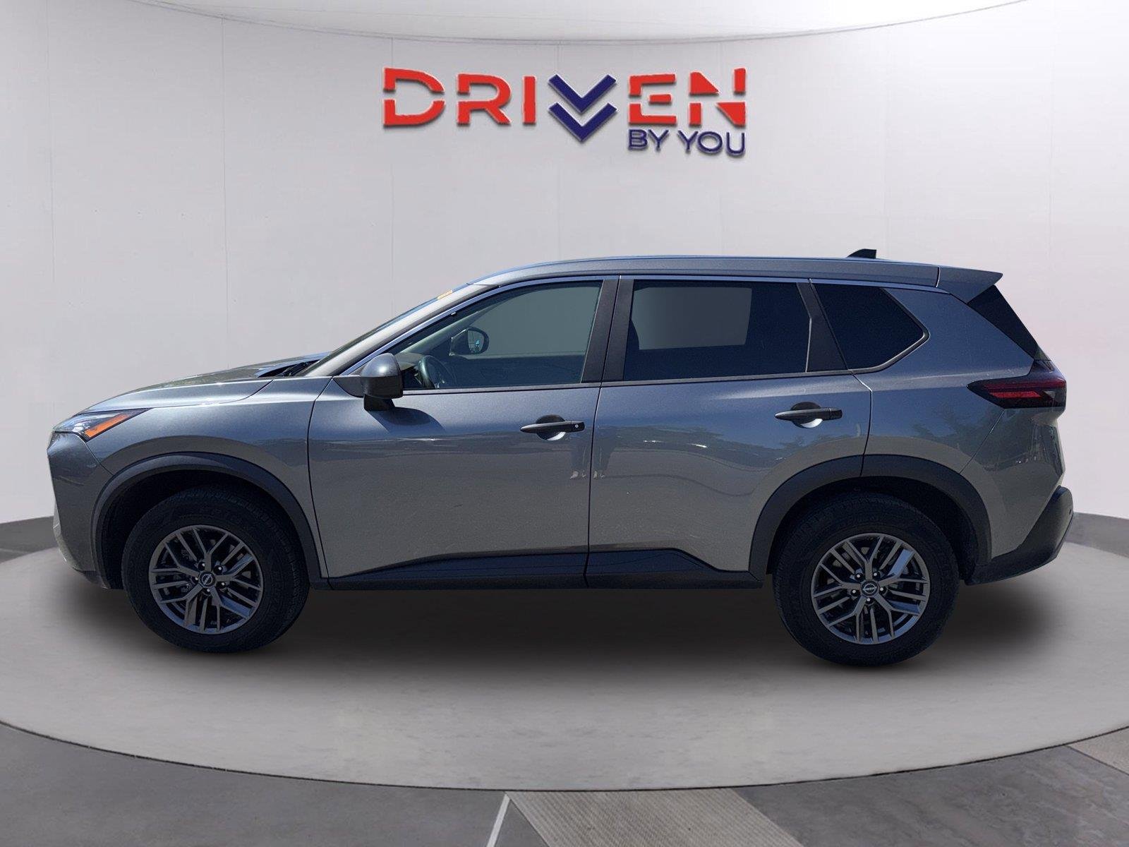 Used 2023 Gun Metallic Nissan S image 7